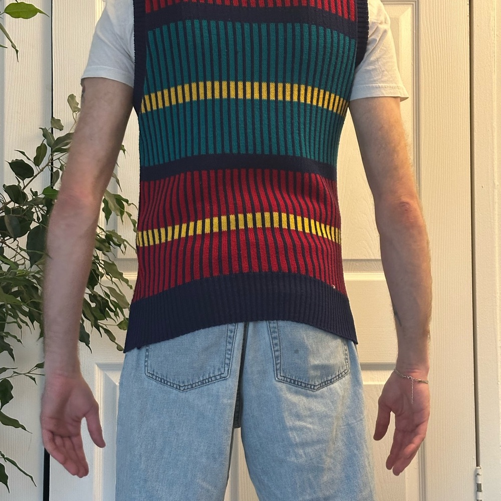 Colorful Striped Sweatervest - Picture 3 of 4